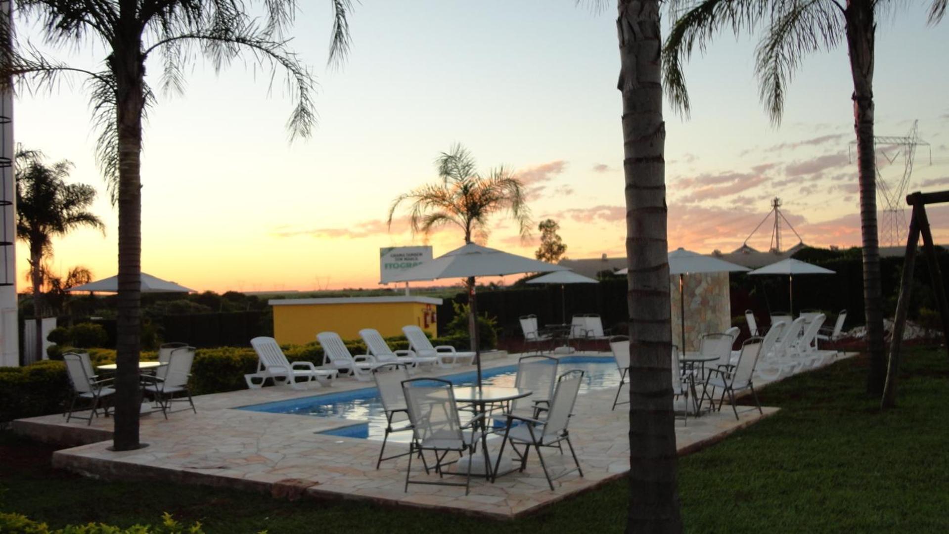 Hotel Green Village Jardinópolis Екстериор снимка